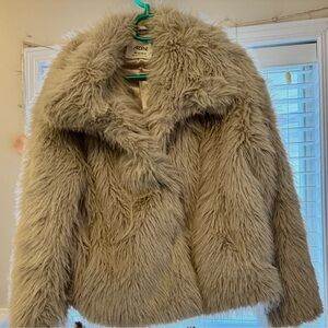 Ardene Plush Gray Faux Fur soft Coat xs/s fits oversized